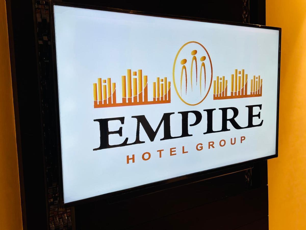 The Singh Empire, New Delhi Hotel Buitenkant foto